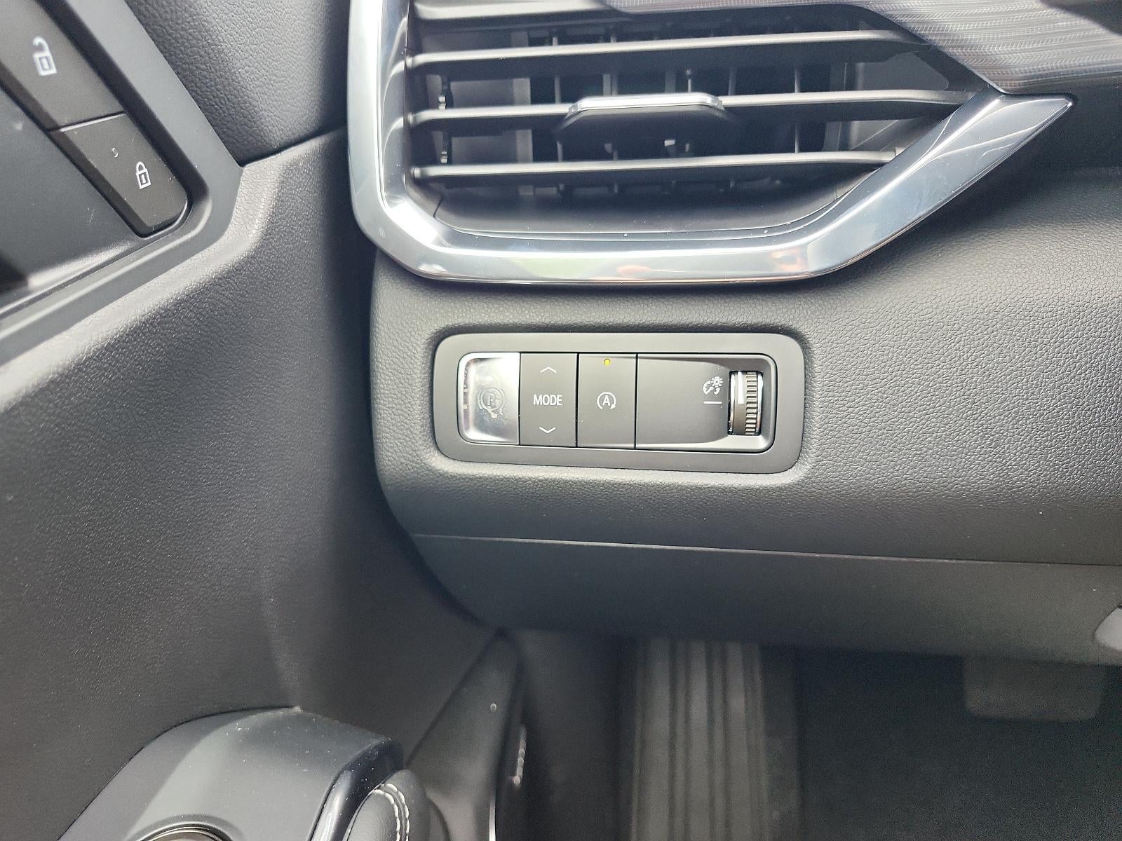 2026 GMC Acadia FWD Elevation