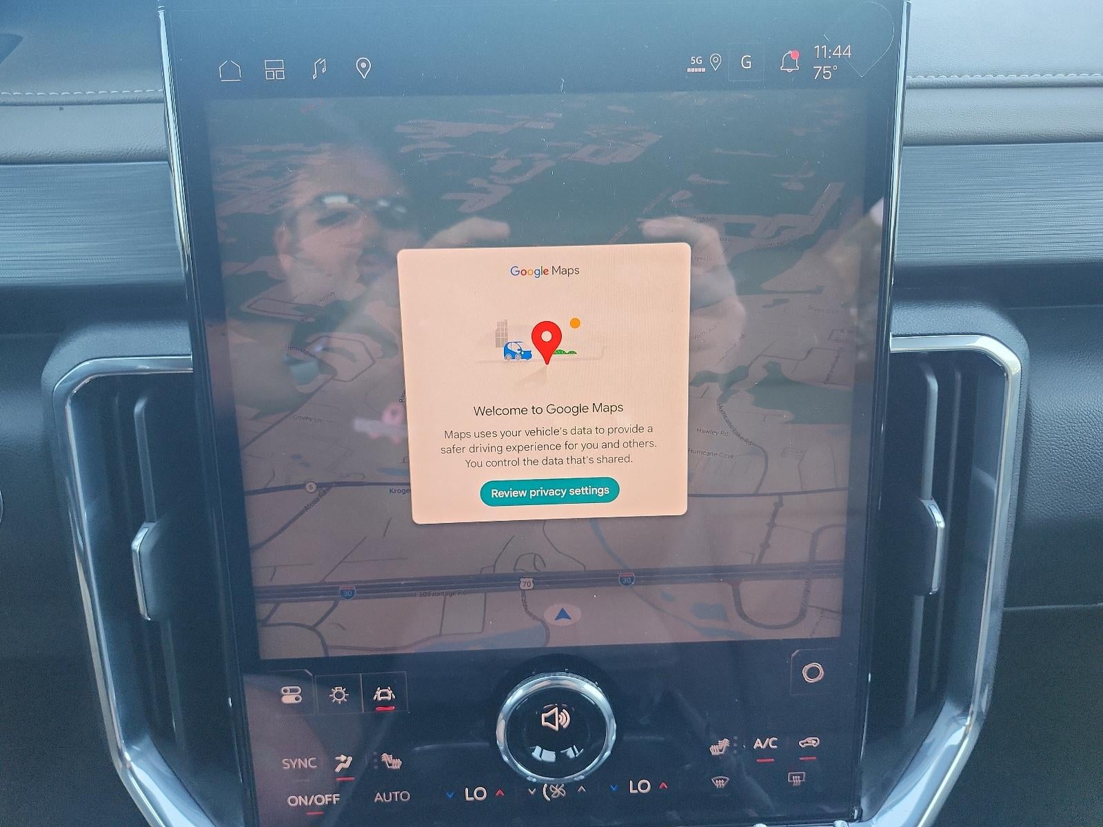 2027 GMC Acadia FWD Elevation w/4SC