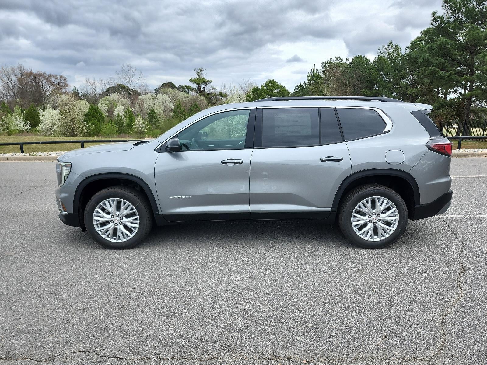 2026 GMC Acadia FWD Elevation