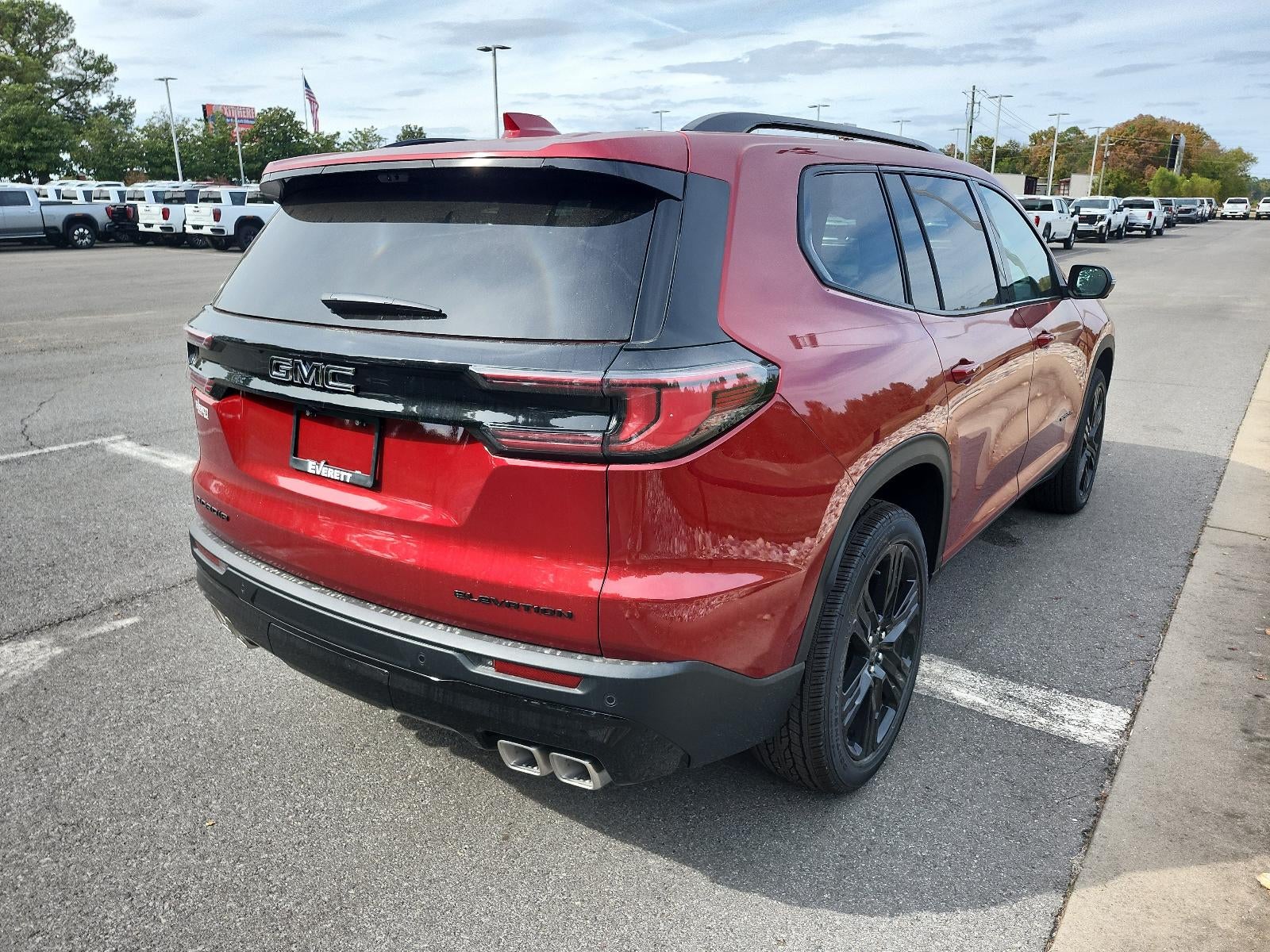 2027 GMC Acadia FWD Elevation w/4SC