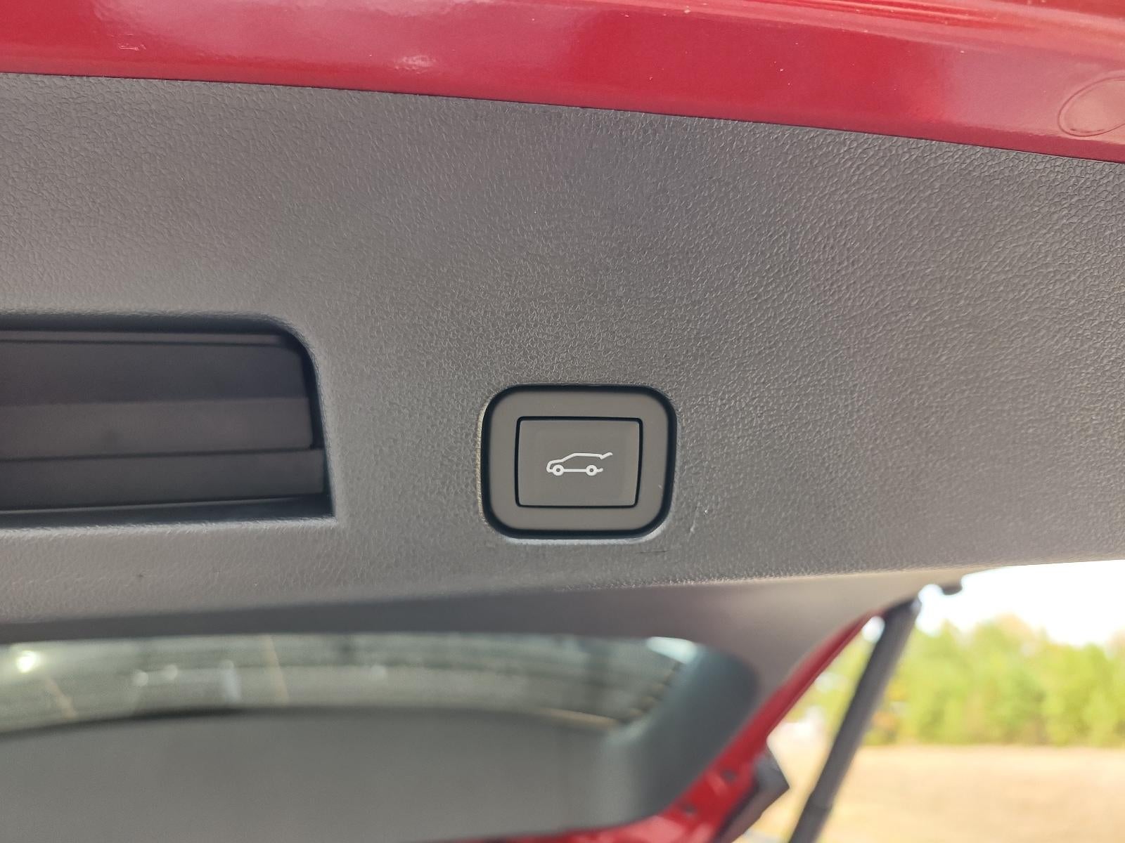 2027 GMC Acadia FWD Elevation w/4SC