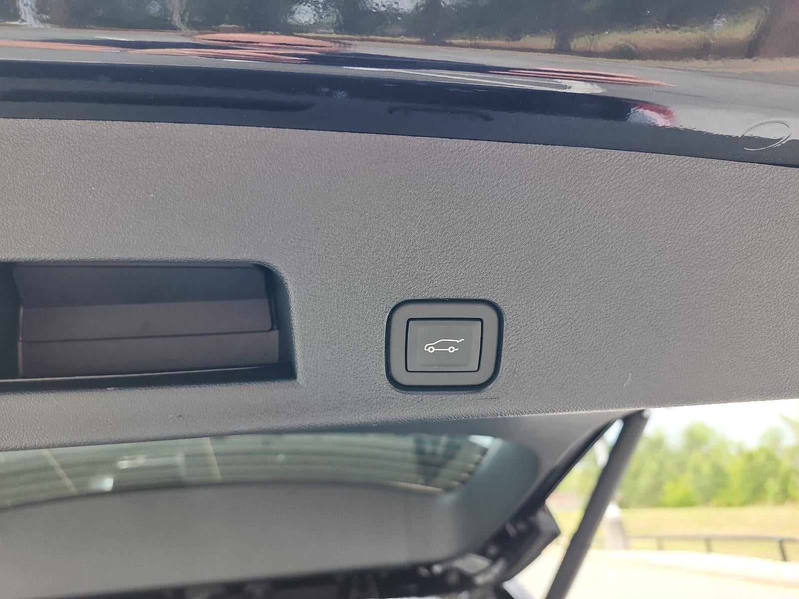 2026 GMC Acadia FWD Elevation