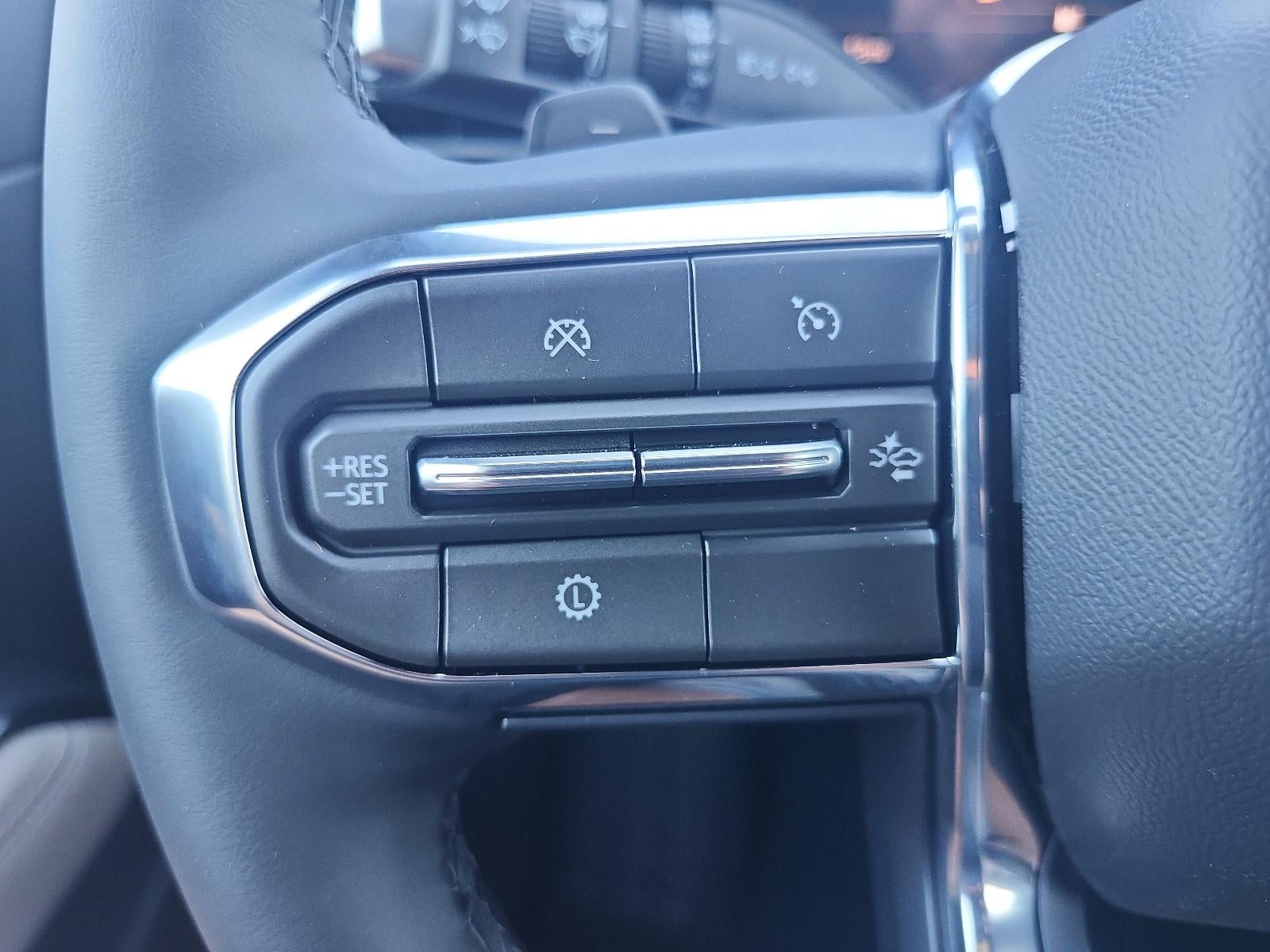 2027 GMC Acadia FWD Elevation w/4SC