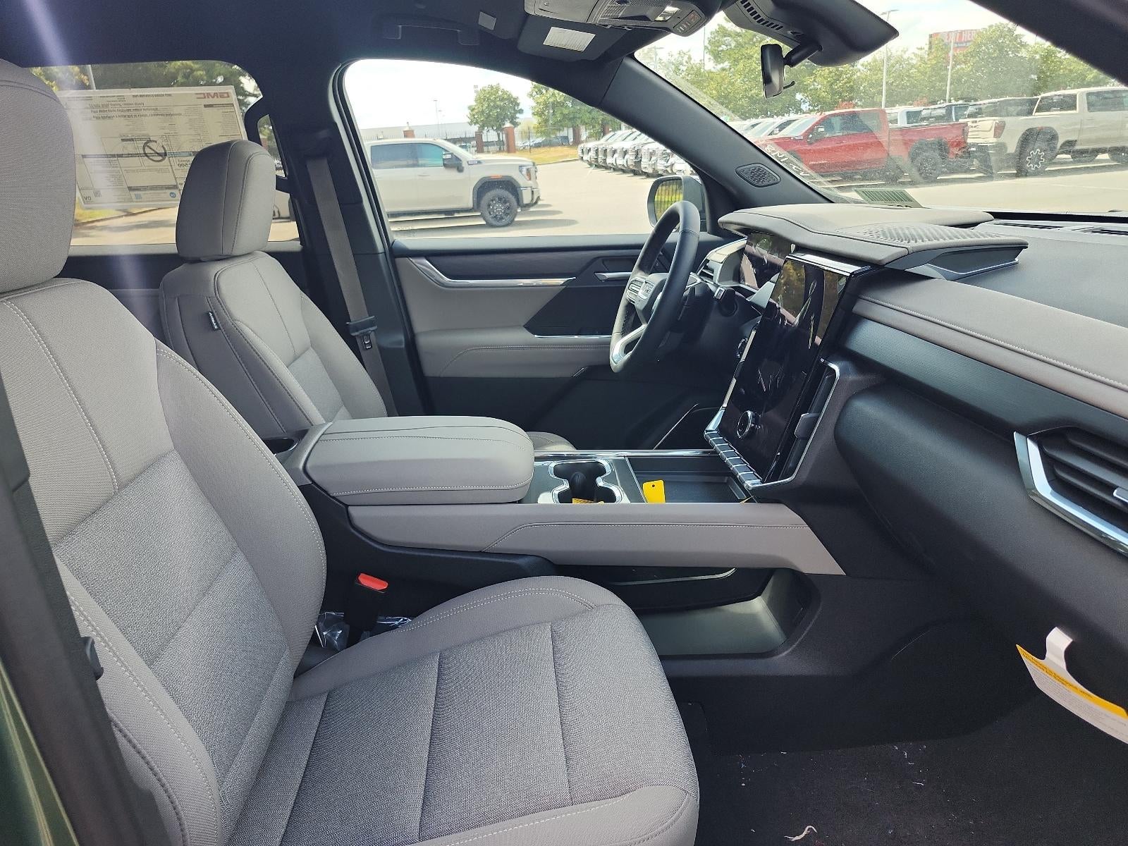 2027 GMC Acadia FWD Elevation w/4SC