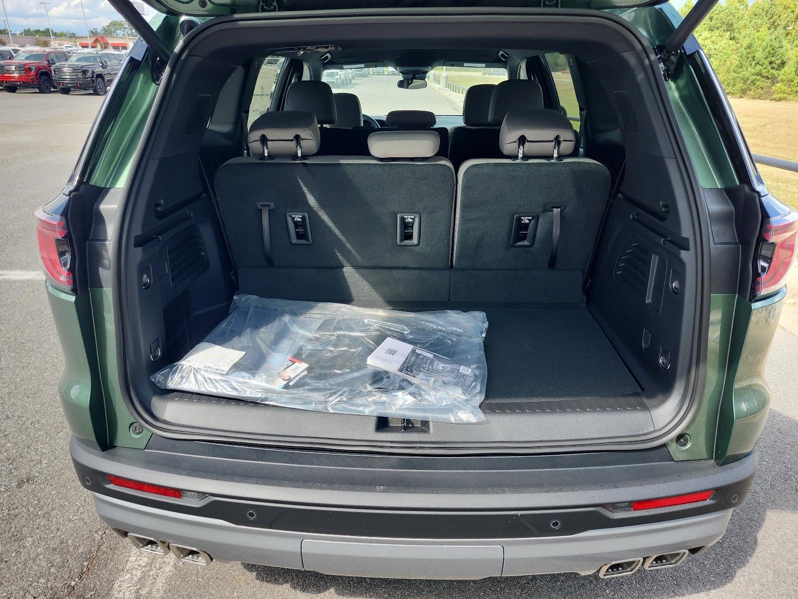2027 GMC Acadia FWD Elevation w/4SC