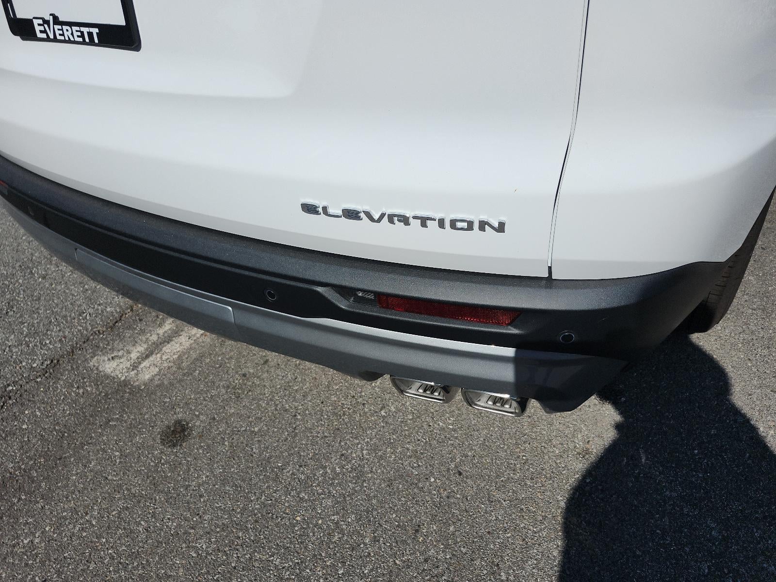 2027 GMC Acadia FWD Elevation w/4SC
