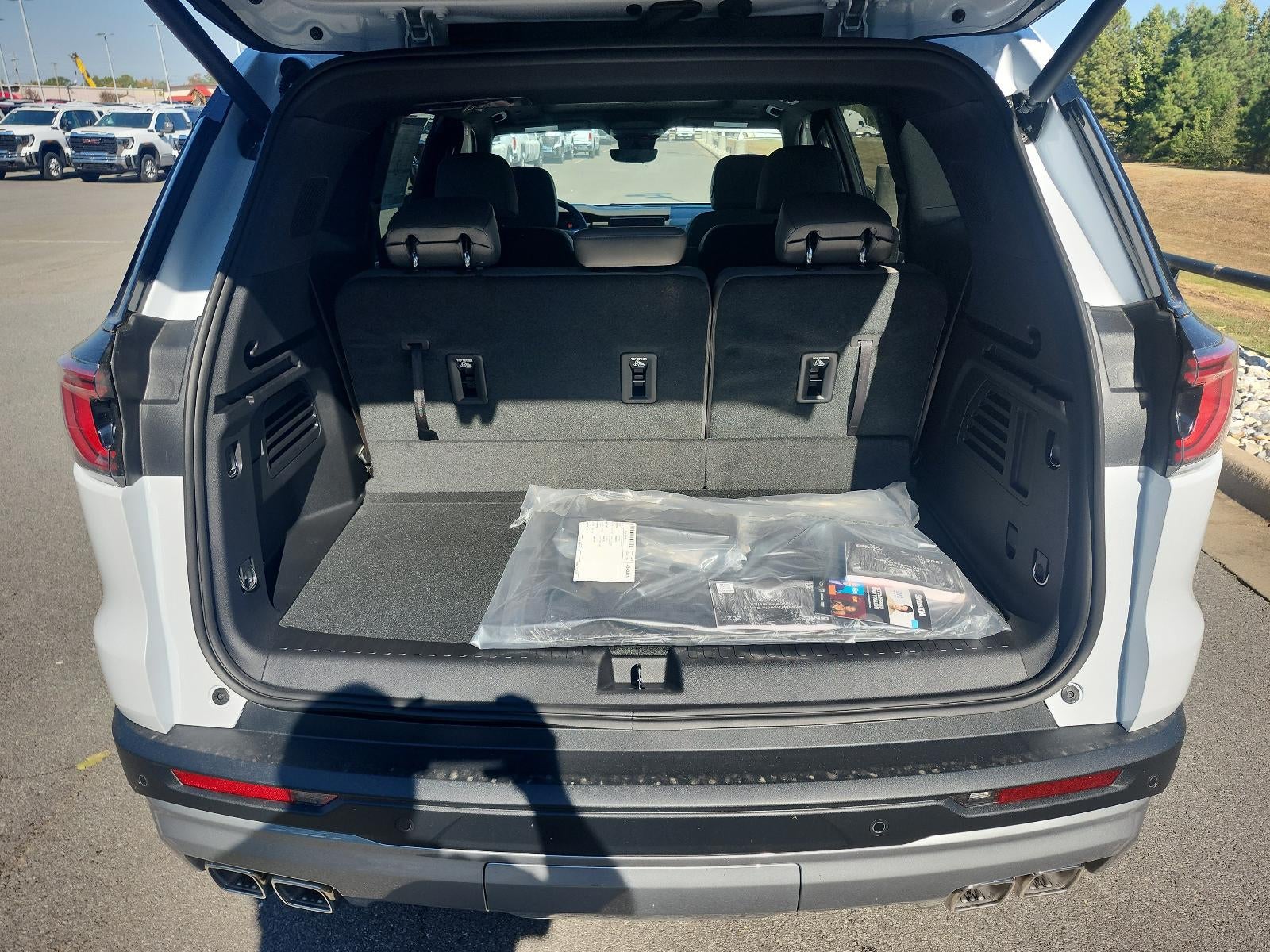 2027 GMC Acadia FWD Elevation w/4SC