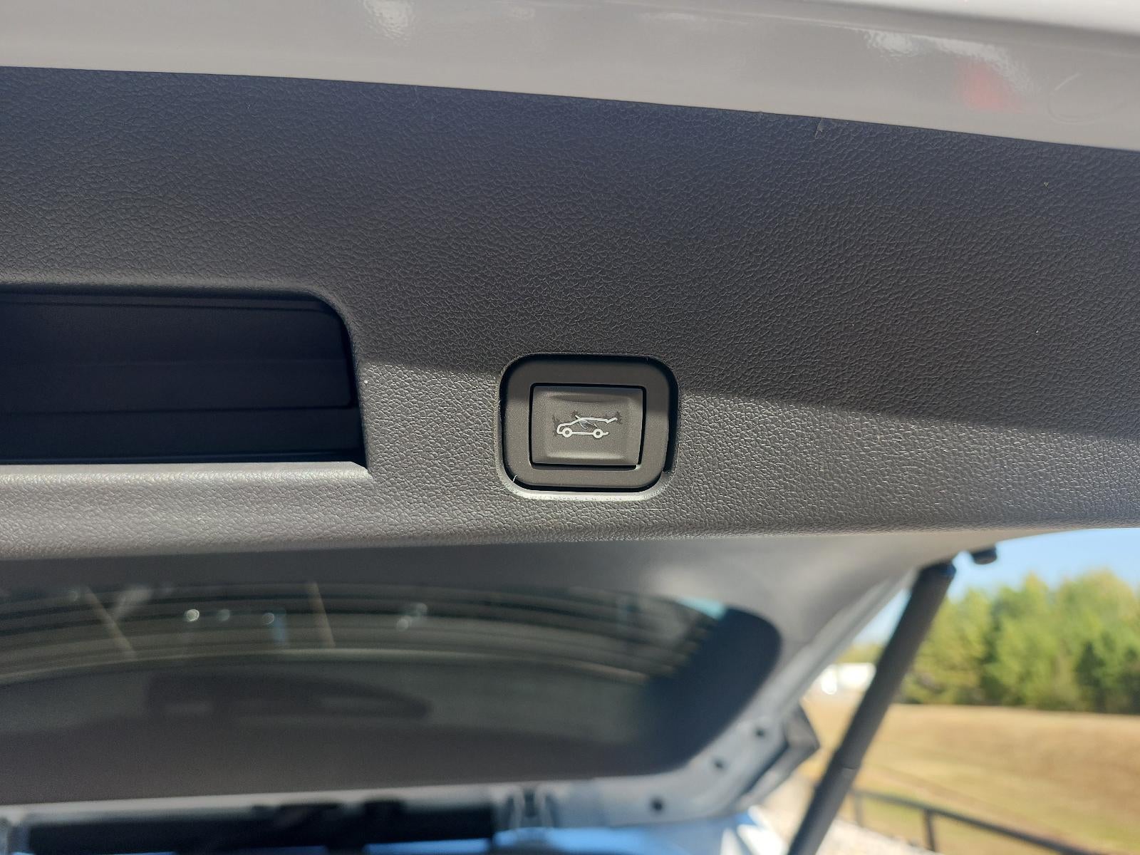 2027 GMC Acadia FWD Elevation w/4SC