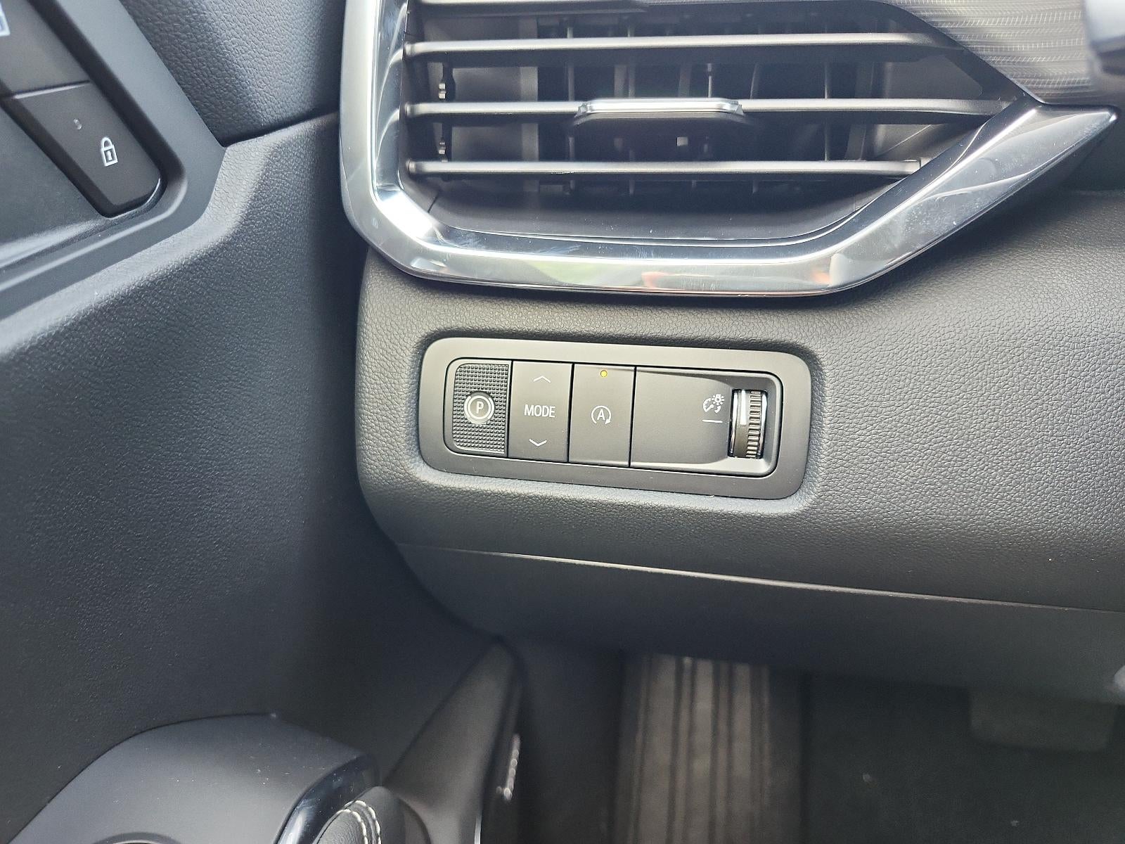2027 GMC Acadia FWD Elevation