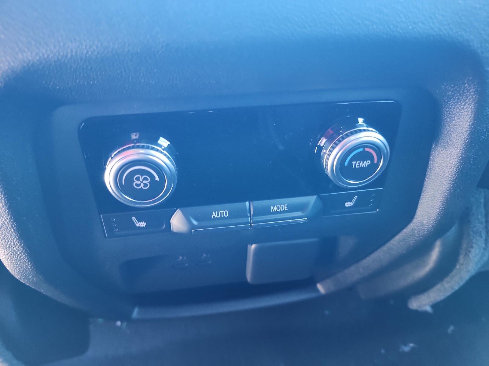 2027 GMC Acadia FWD Elevation w/4SC
