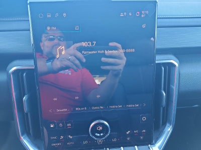 2027 GMC Acadia FWD Elevation w/4SC