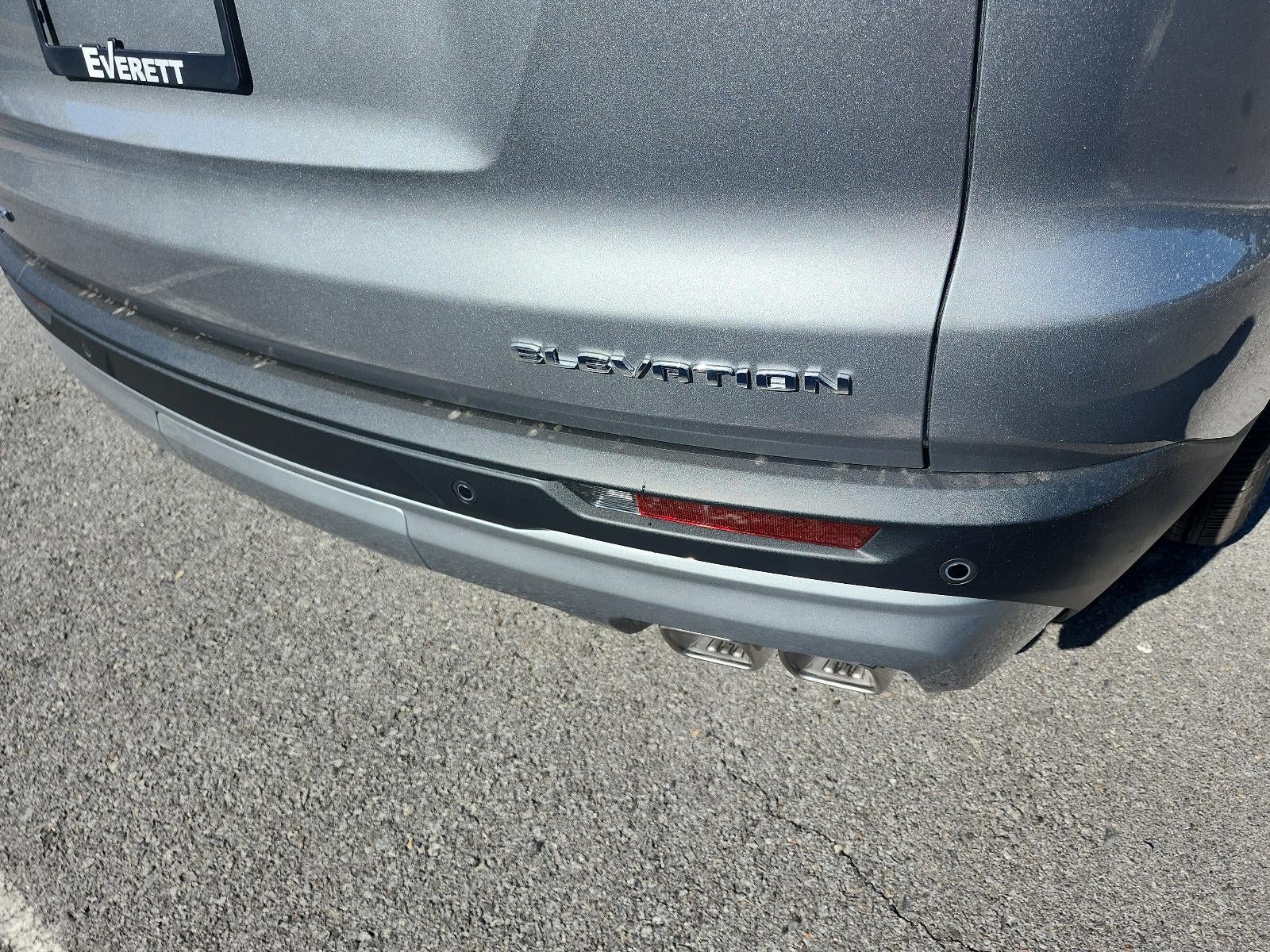 2027 GMC Acadia FWD Elevation w/4SC