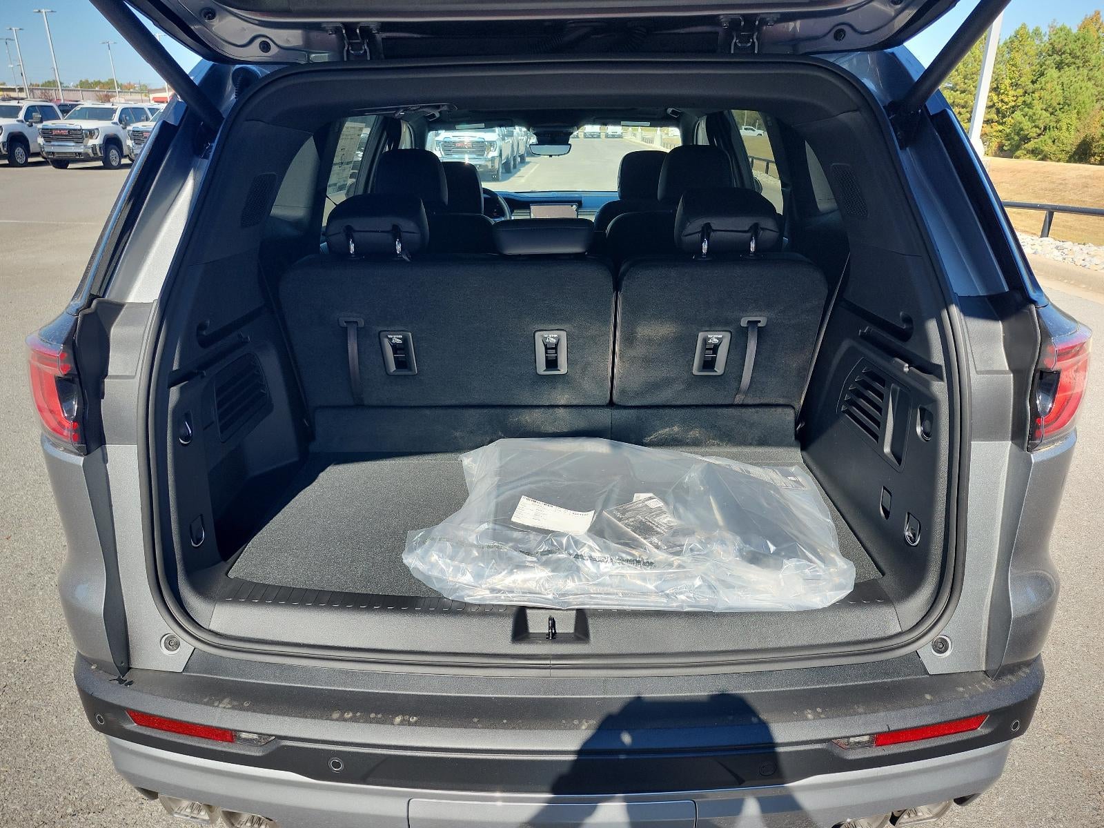 2027 GMC Acadia FWD Elevation w/4SC