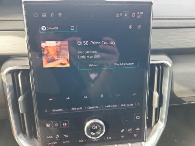 2027 GMC Acadia FWD Elevation w/4SC