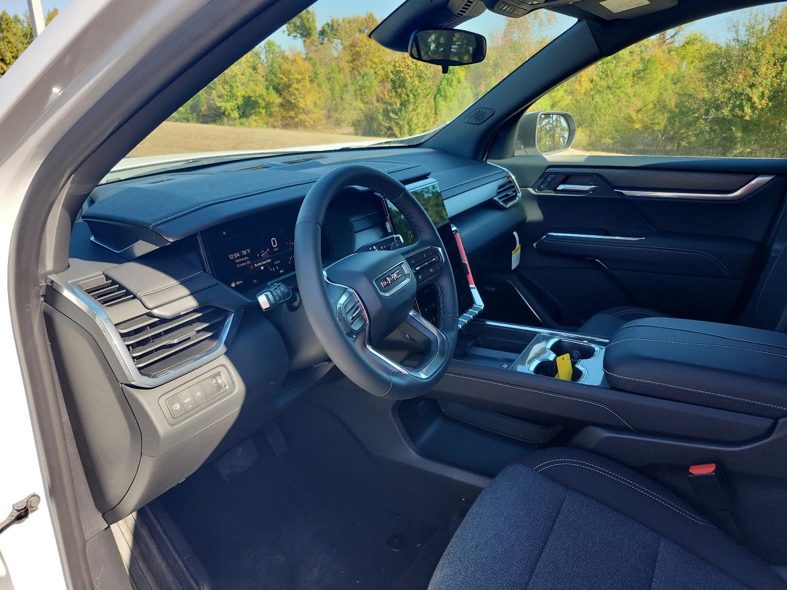 2027 GMC Acadia FWD Elevation w/4SC