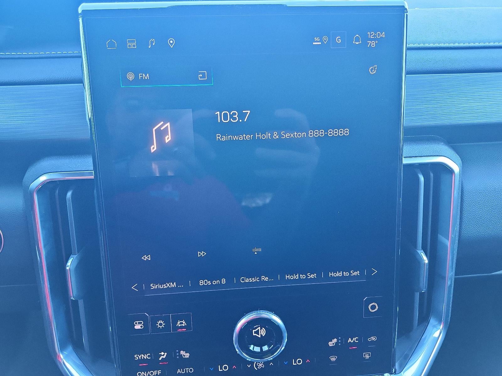2027 GMC Acadia FWD Elevation w/4SC