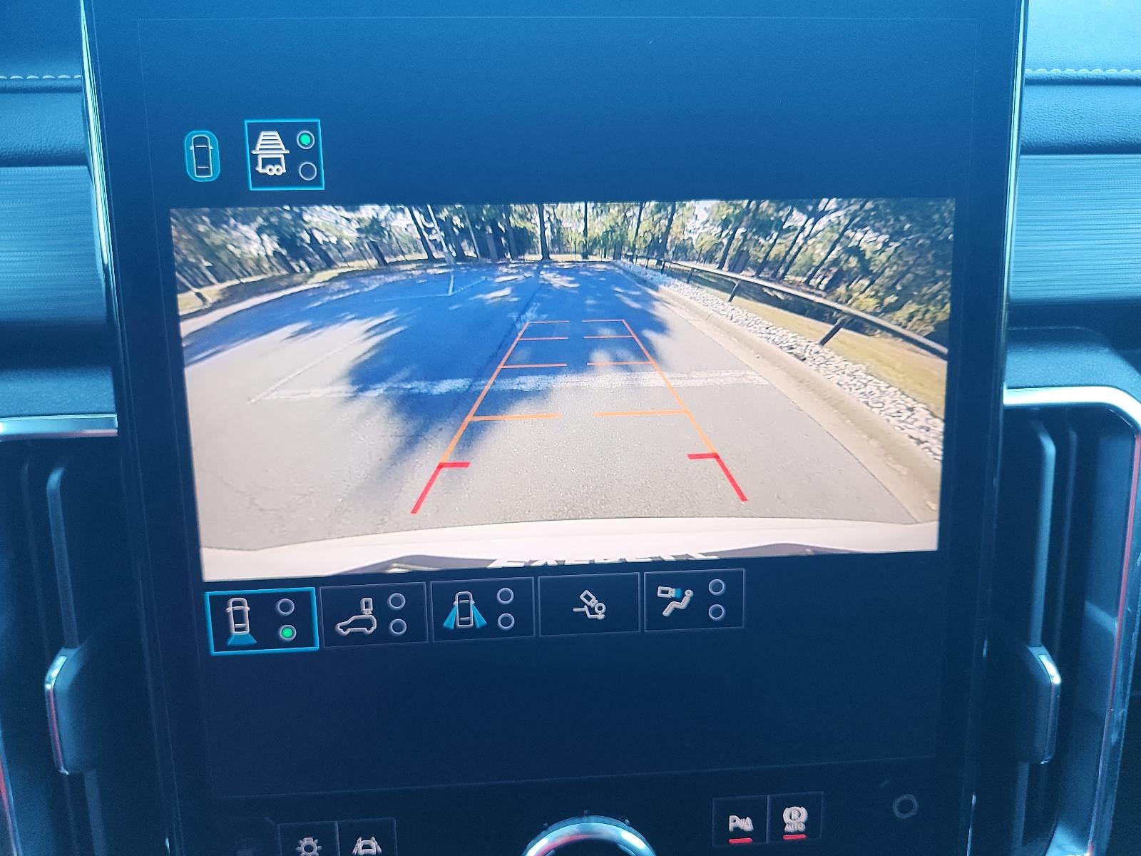 2027 GMC Acadia FWD Elevation w/4SC