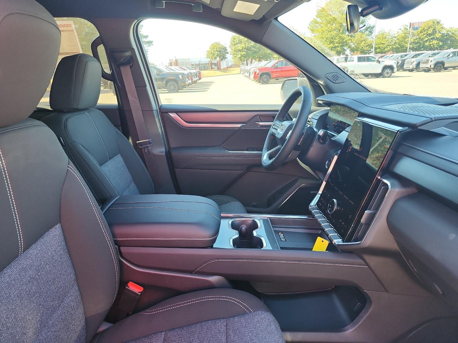 2027 GMC Acadia FWD Elevation w/4SC