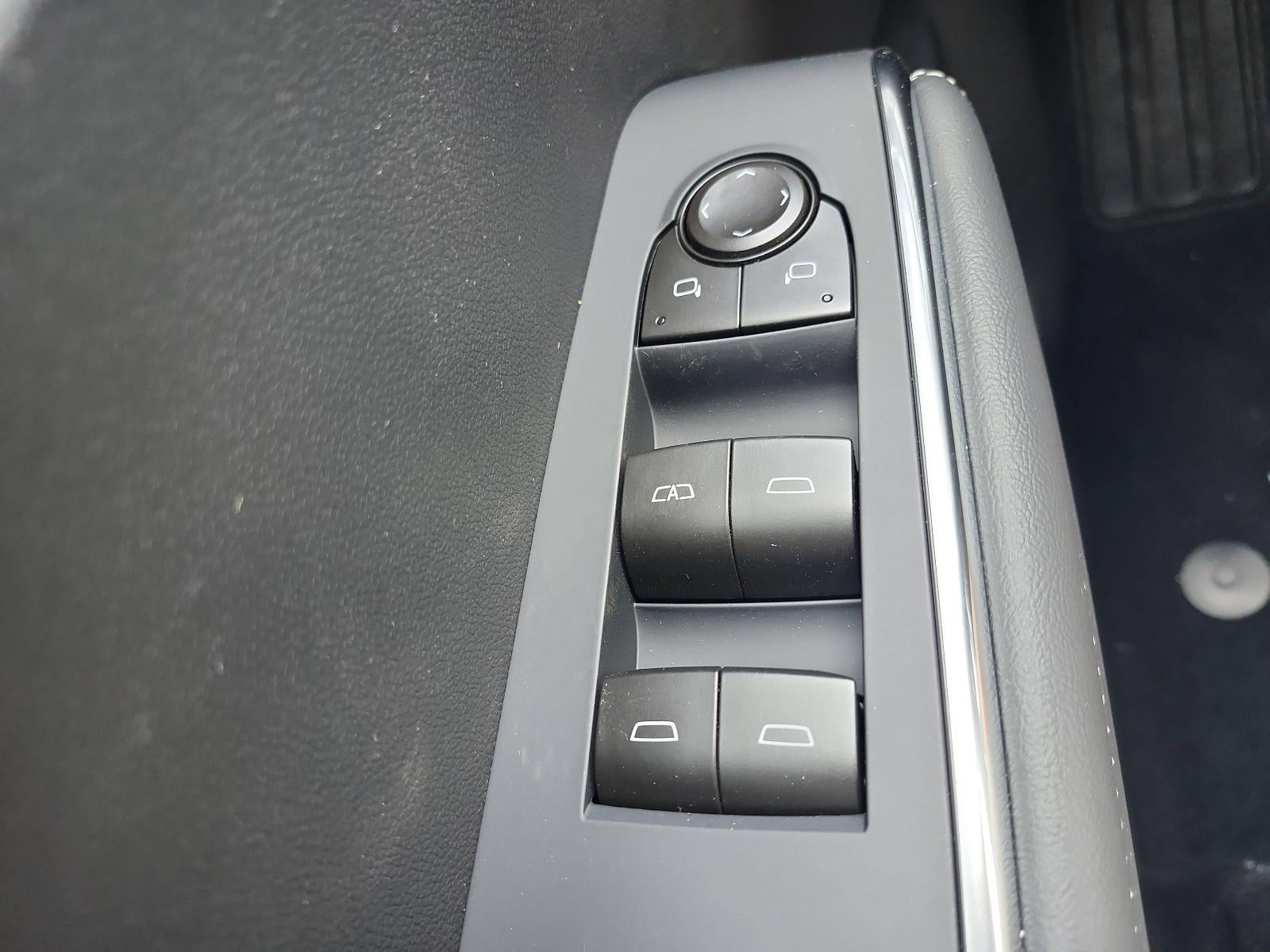 2027 GMC Acadia FWD Elevation w/4SC