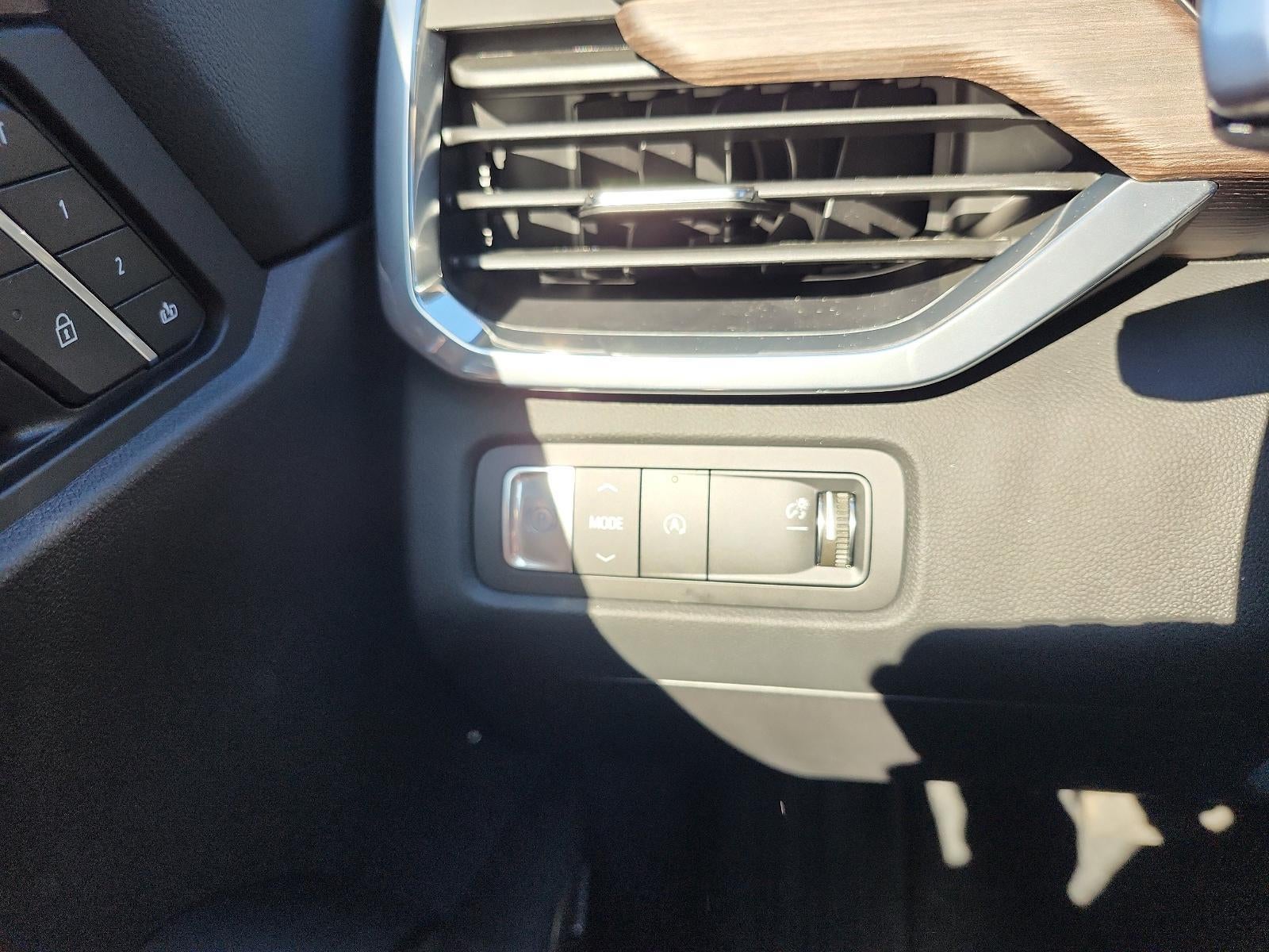 2026 GMC Acadia FWD Denali