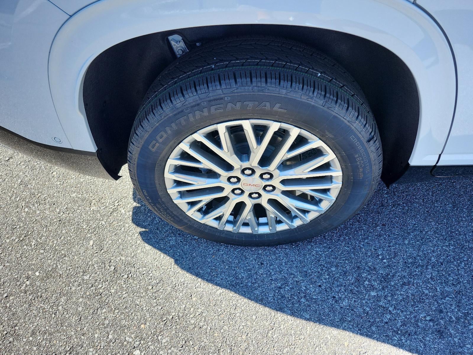 2026 GMC Acadia FWD Denali