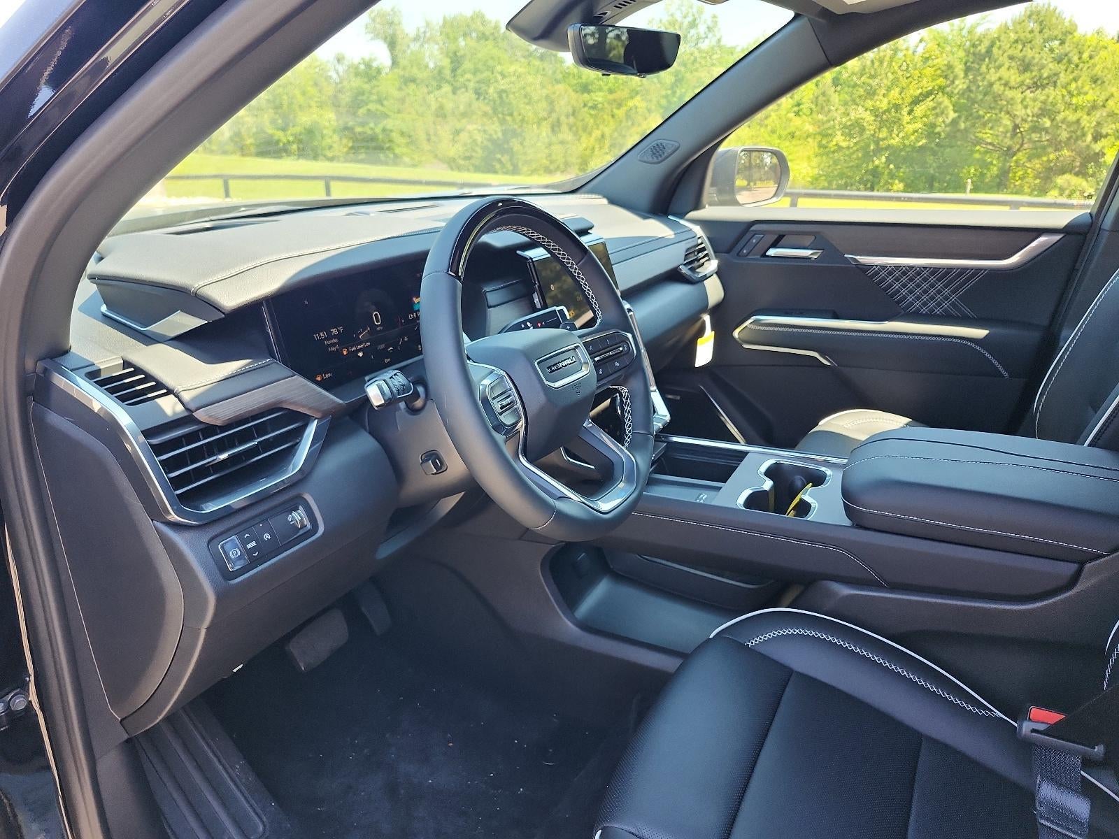2026 GMC Acadia FWD Denali