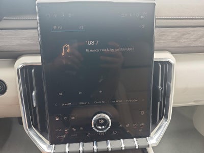 2026 GMC Acadia FWD Denali
