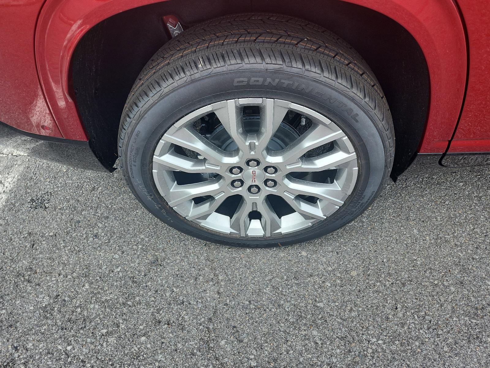 2026 GMC Acadia FWD Denali