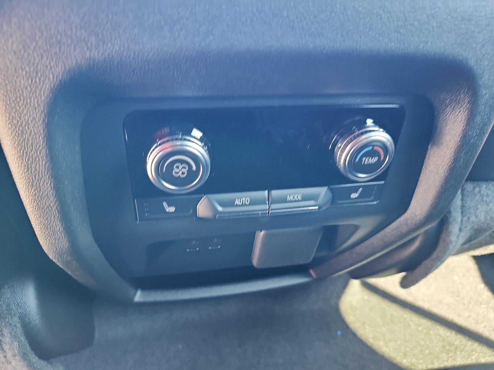 2027 GMC Acadia FWD Denali