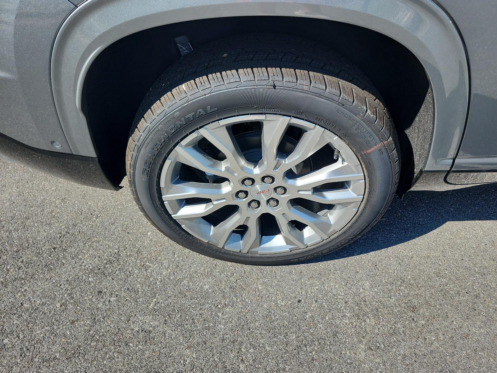 2027 GMC Acadia FWD Denali