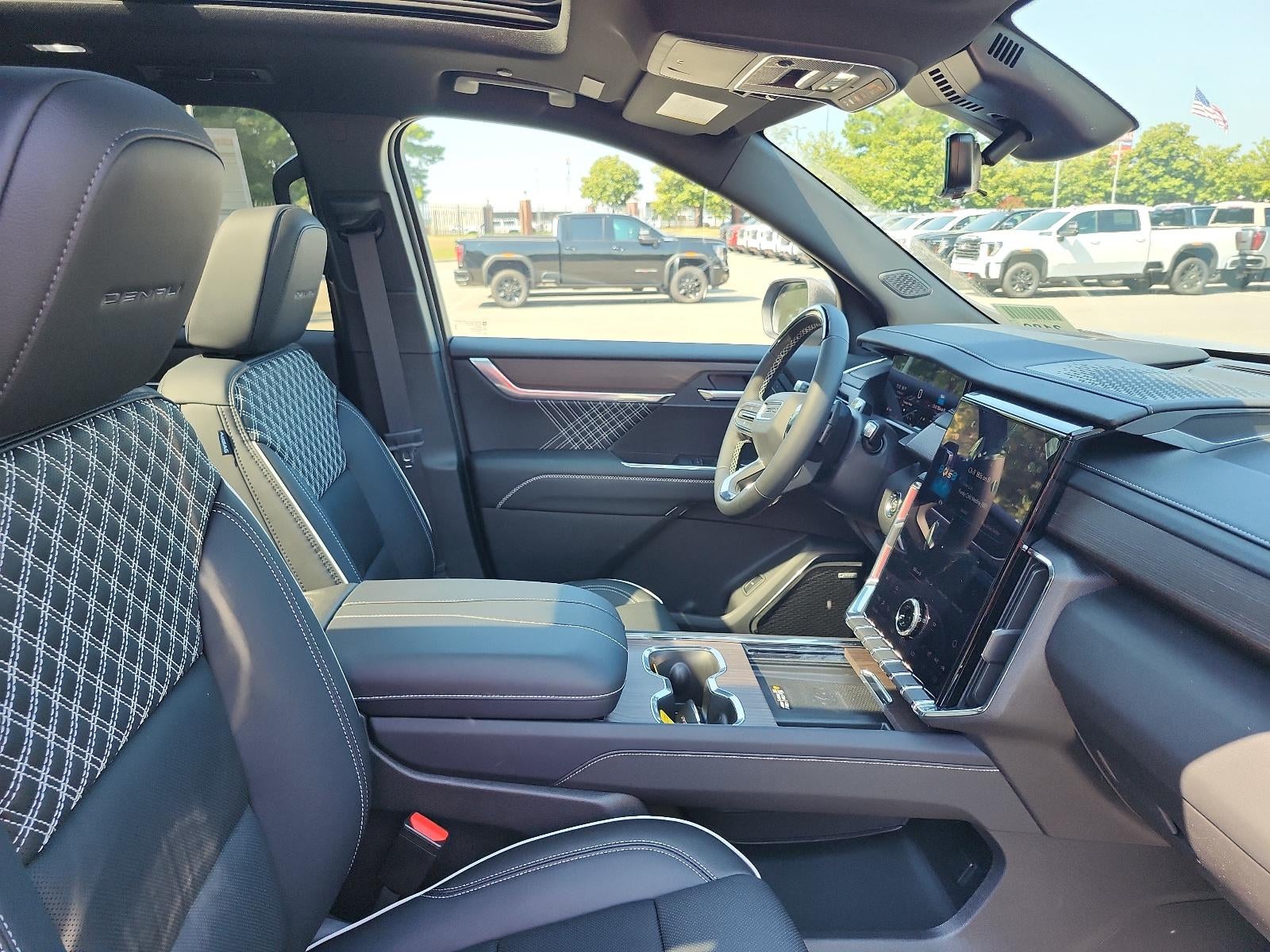 2027 GMC Acadia FWD Denali