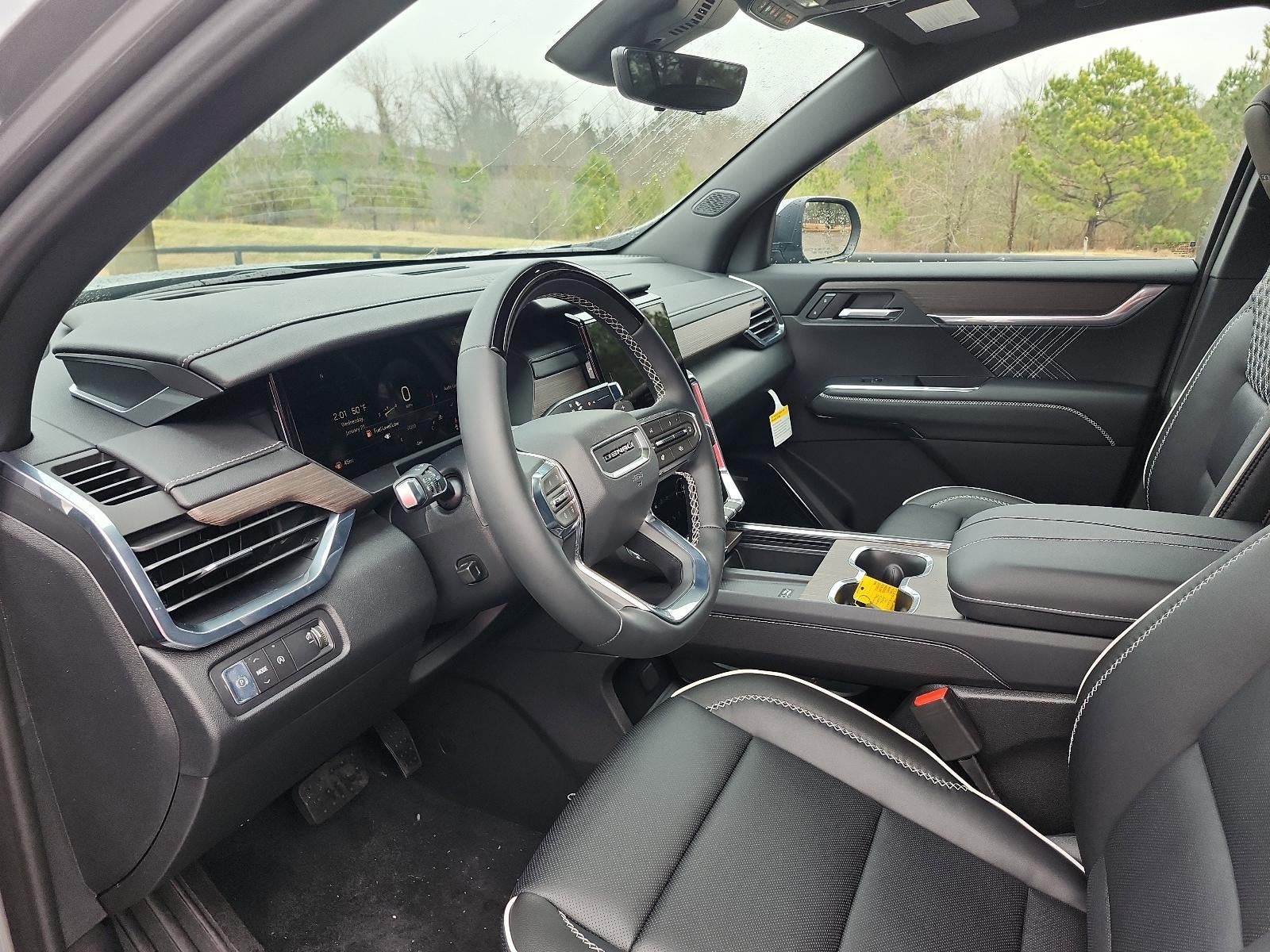 2026 GMC Acadia FWD Denali