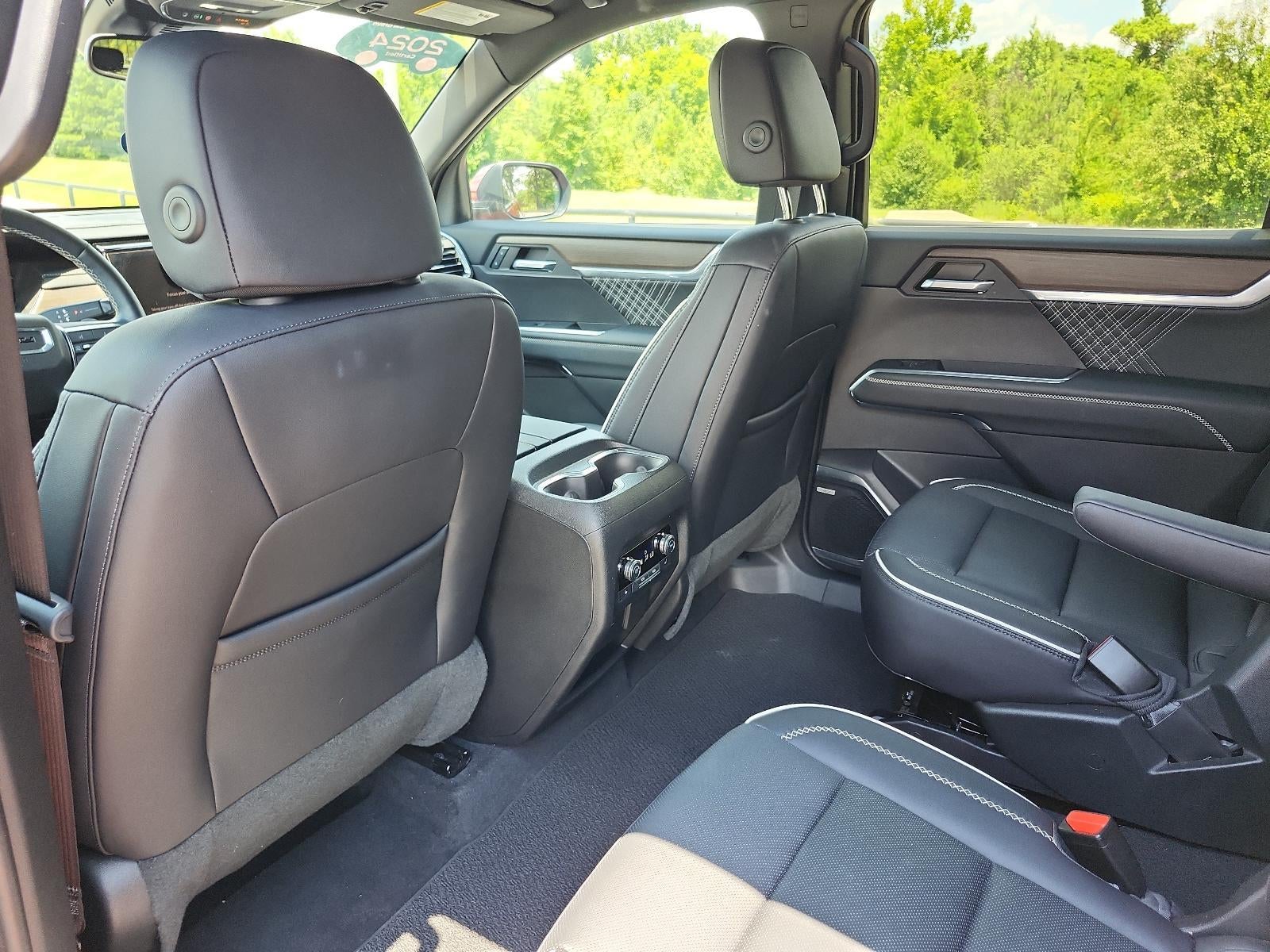 2024 GMC Acadia FWD Denali