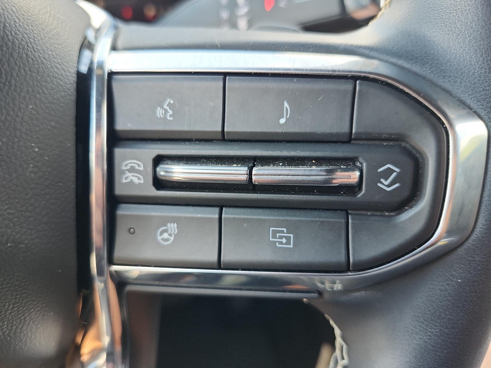 2024 GMC Acadia FWD Denali