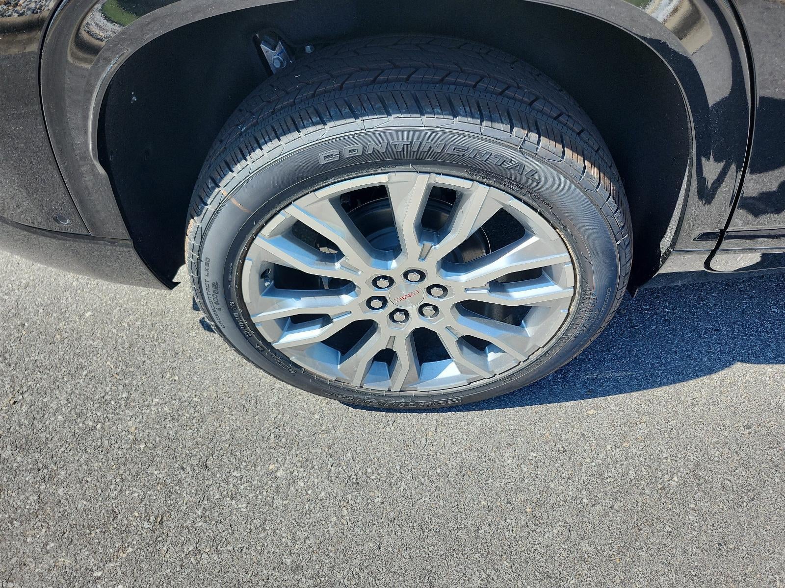 2027 GMC Acadia FWD Denali