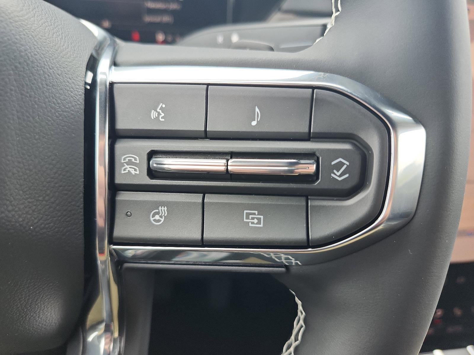 2026 GMC Acadia FWD Denali