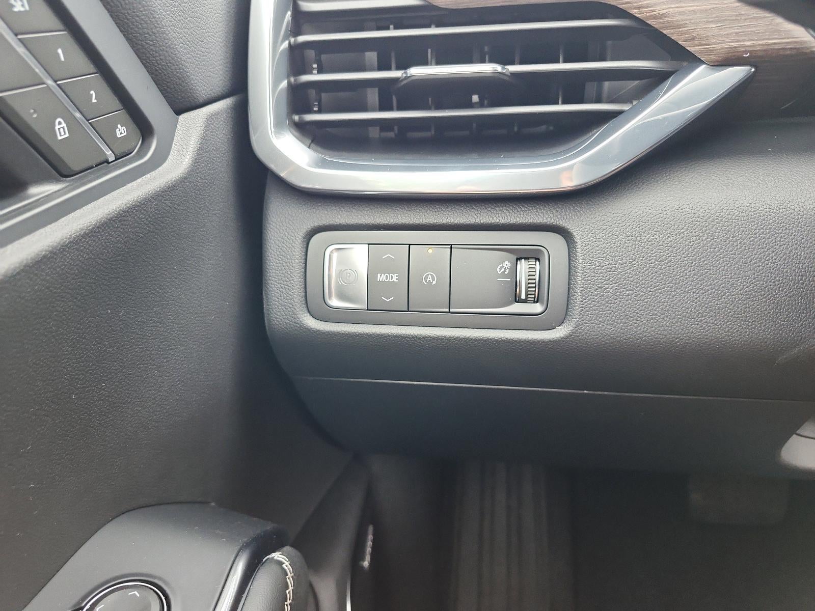 2026 GMC Acadia FWD Denali