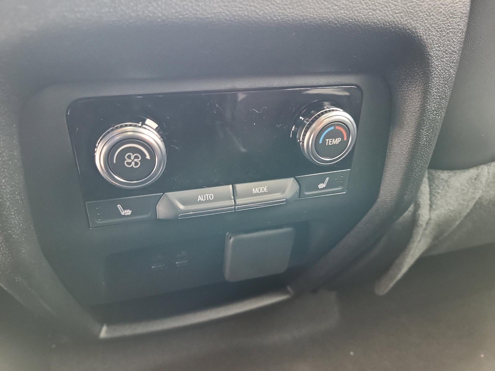 2026 GMC Acadia FWD Denali