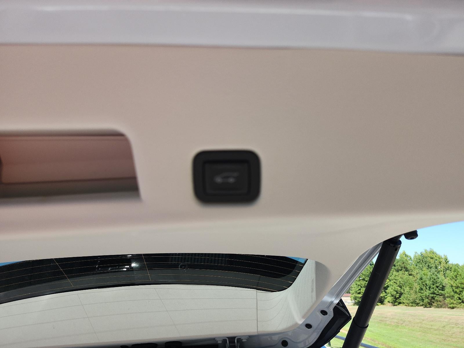2027 GMC Acadia FWD Denali
