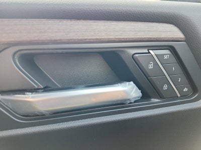 2026 GMC Acadia FWD Denali