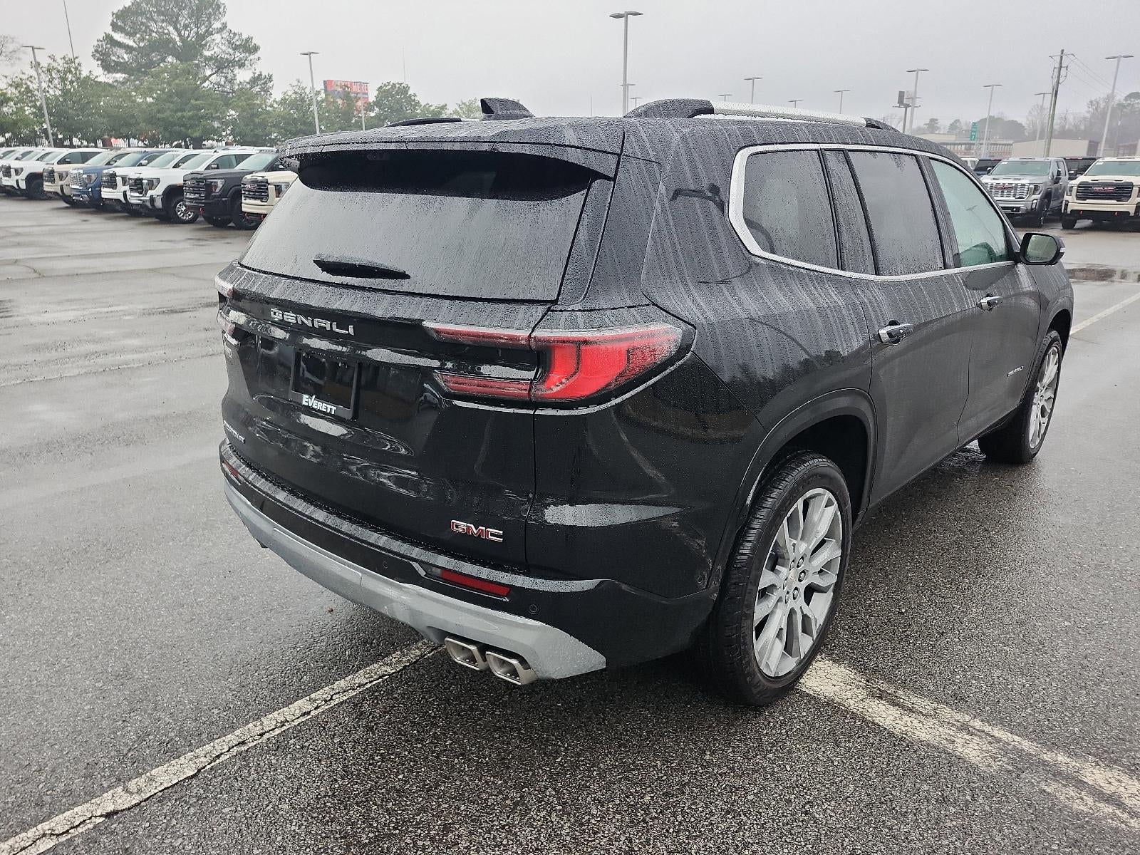 2026 GMC Acadia FWD Denali