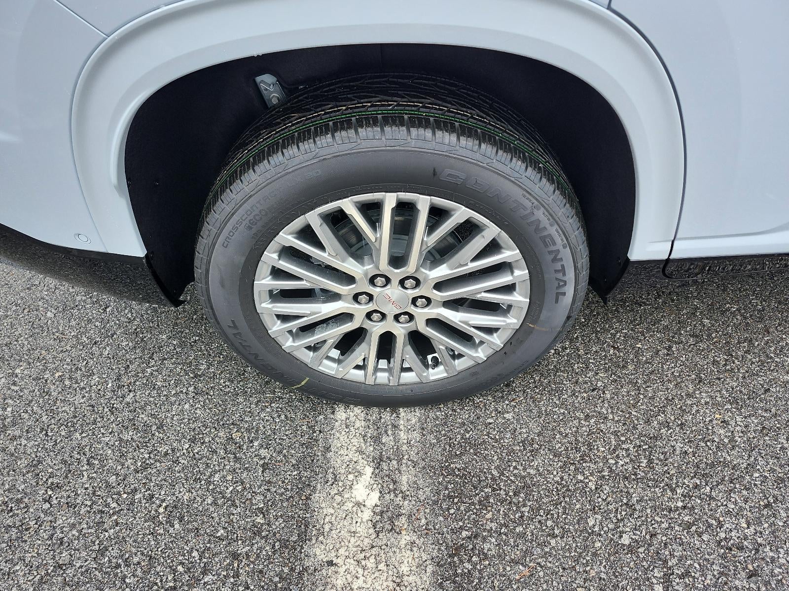 2026 GMC Acadia FWD Denali