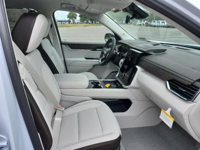 2026 GMC Acadia FWD Denali