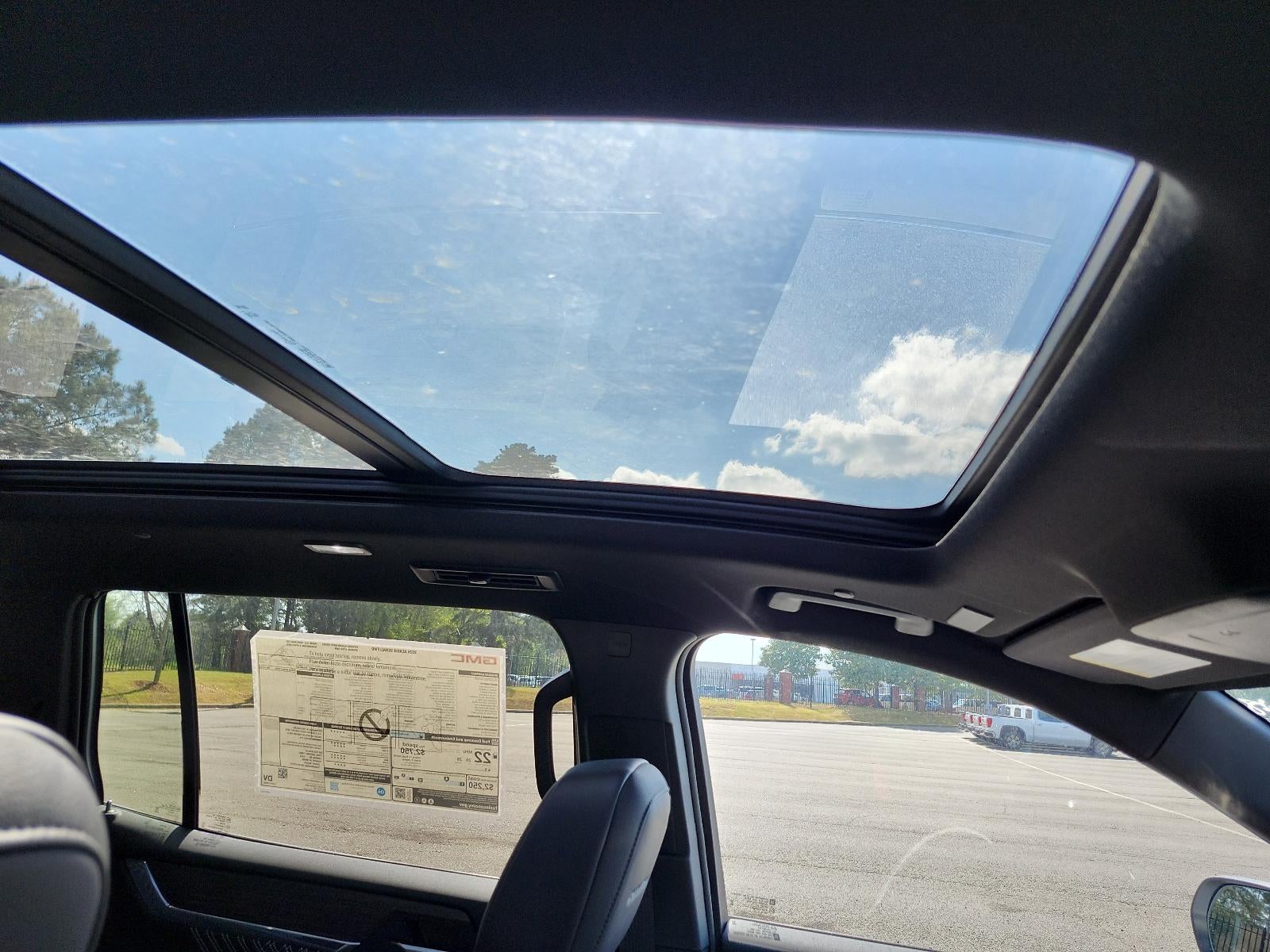 2026 GMC Acadia FWD Denali