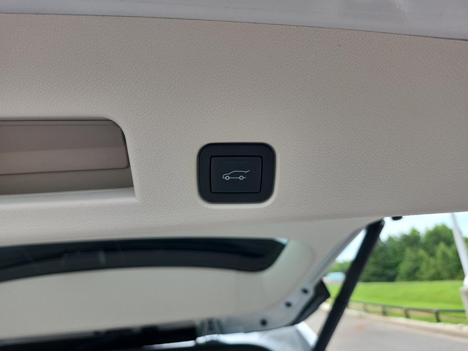 2025 GMC Acadia FWD Denali
