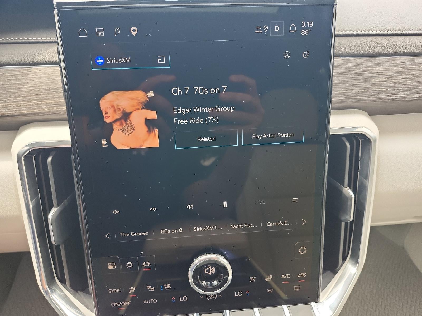 2025 GMC Acadia FWD Denali