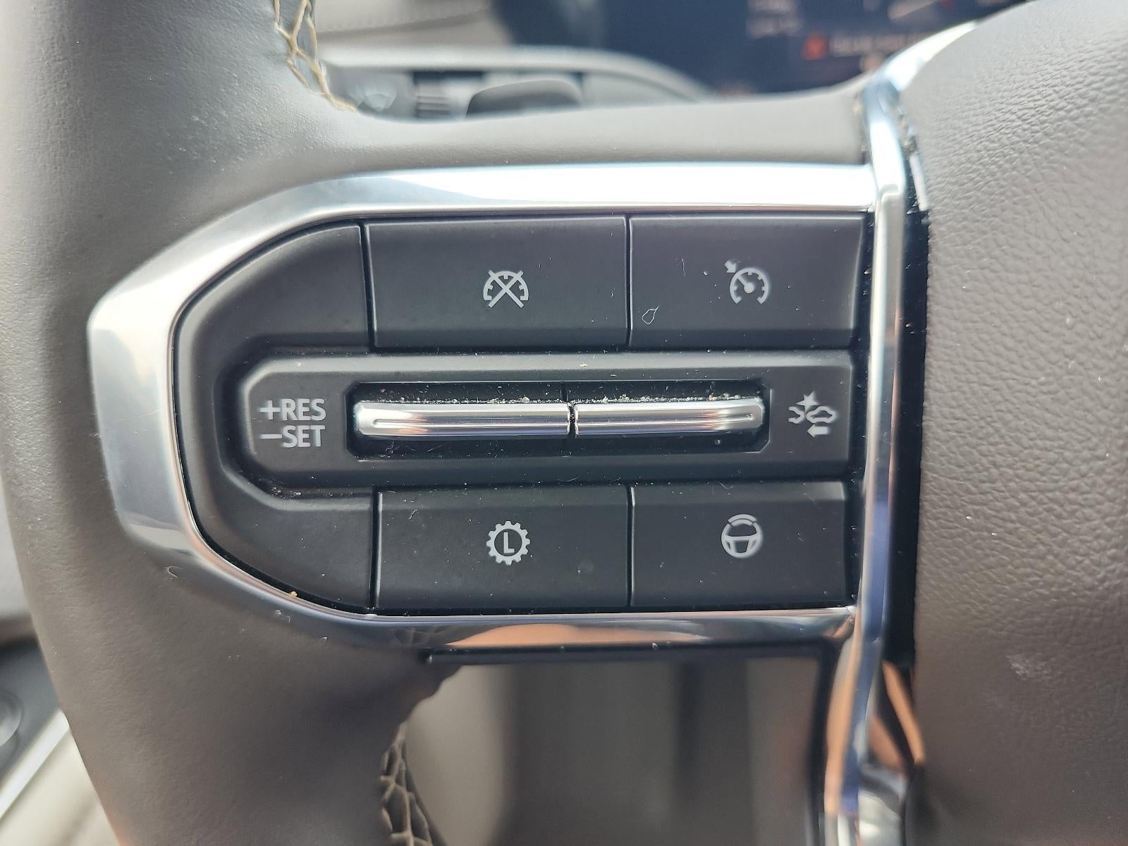 2025 GMC Acadia FWD Denali
