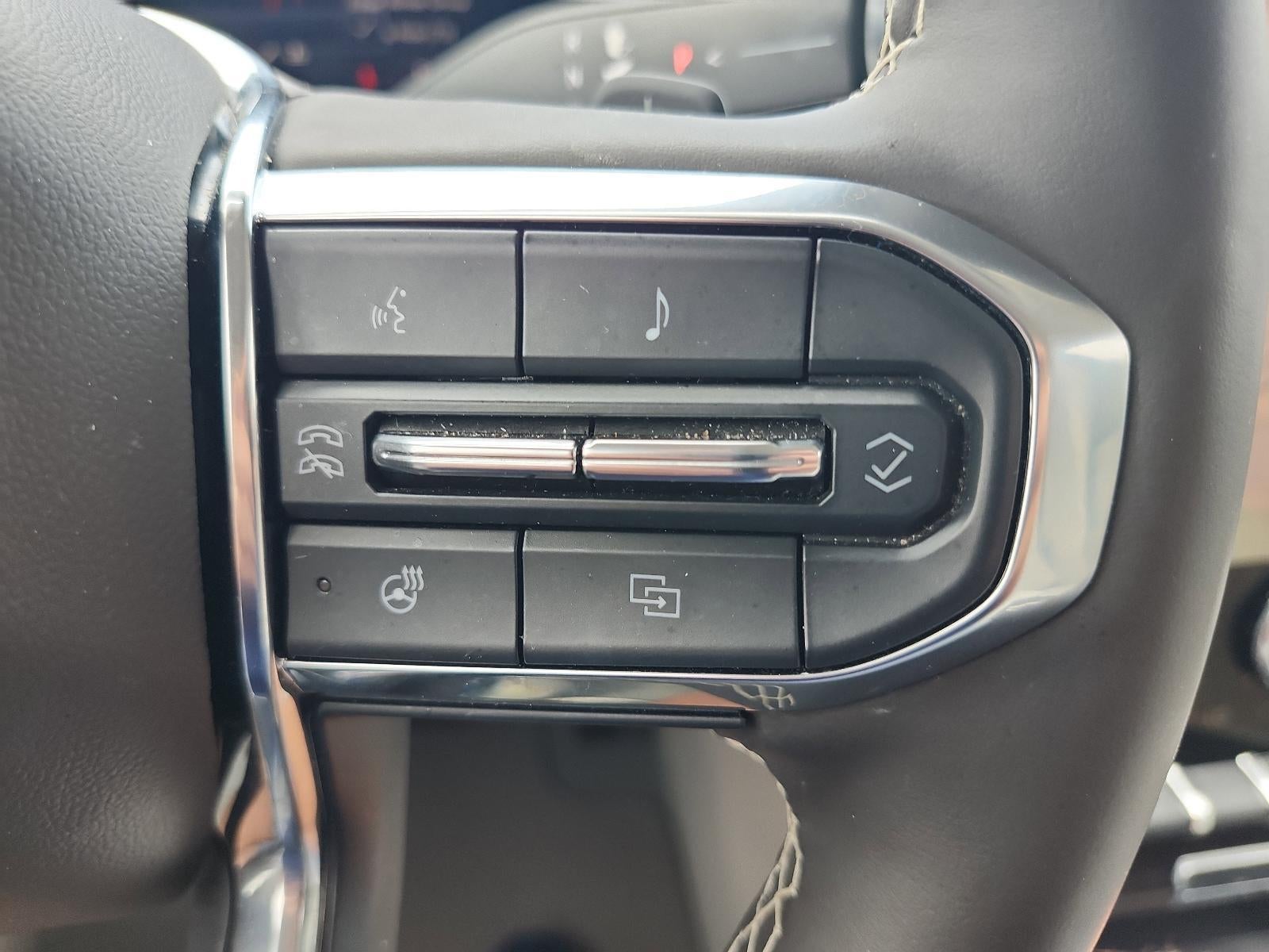 2025 GMC Acadia FWD Denali