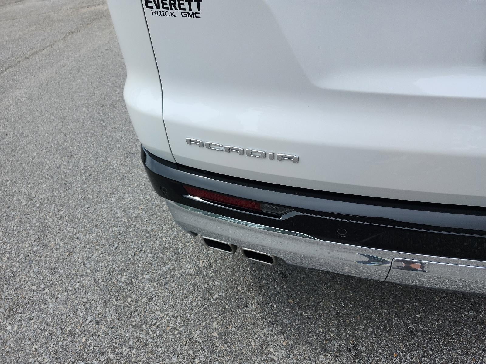 2025 GMC Acadia FWD Denali