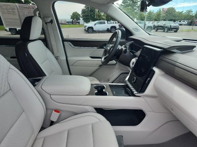 2025 GMC Acadia FWD Denali